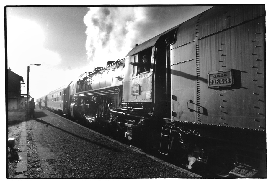 Locomotive à vapeur, Aveyron, noir et blanc argentique, Jean-Pierre Devals